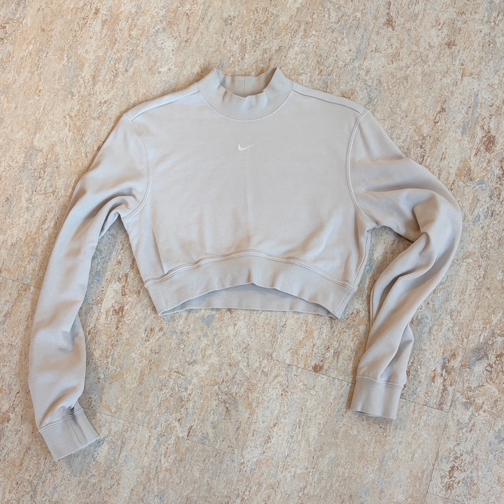 Nike Women's Cropped Sweatshirt in Light Beige